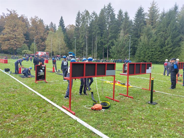 Slika /slike/Vijesti/Susret mladezi slo cro (2).jpg